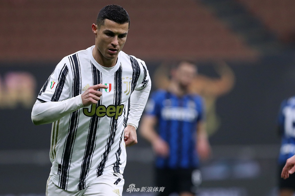 نتائج الدوري الإيطالي اليومتفاصيل المباريات وأبرز الأحداث