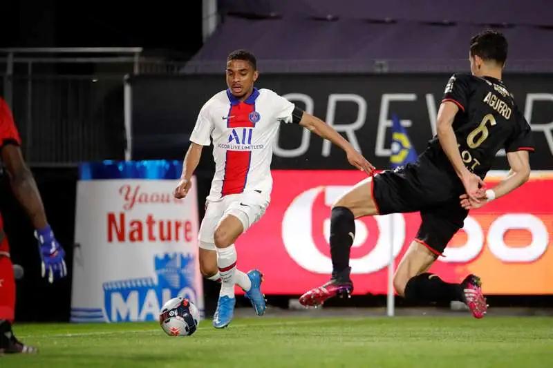 توتنهام يتفوق على أياكس 3-2 في مباراة مثيرة